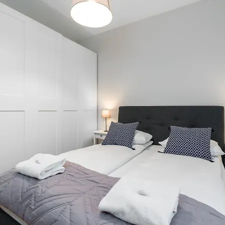 Apartmán Chwaliszewo Elegant With Balcony In By Renters Poznaň