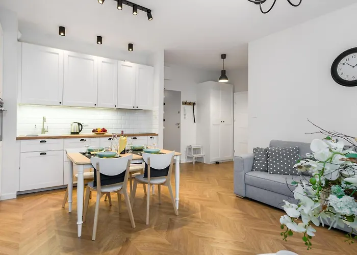 Apartment Chwaliszewo Elegant With Balcony In By Renters *