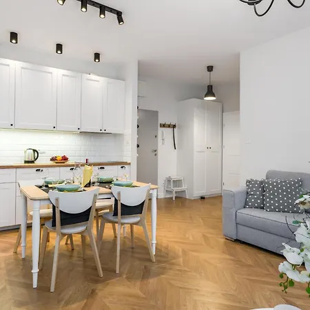 Appartement Chwaliszewo Elegant With Balcony In By Renters *