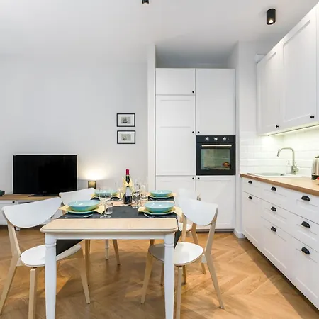 Appartement Chwaliszewo Elegant With Balcony In By Renters Poznań
